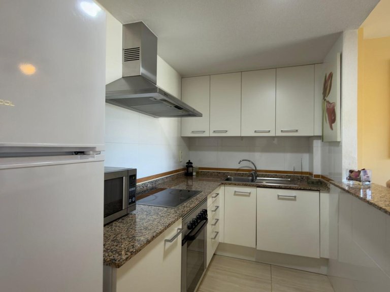 Apartment for Sale in Villajoyosa, Alicante 10