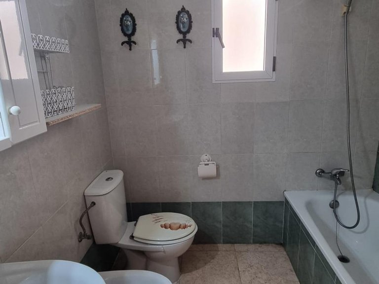 Apartment for Sale in Torrevieja, Alicante 5