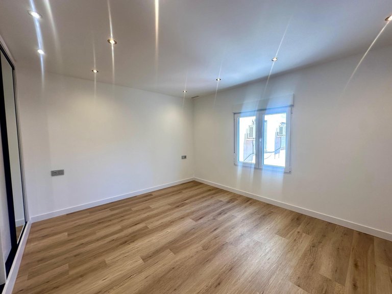 Apartment for Sale in Alicante, Alicante 10