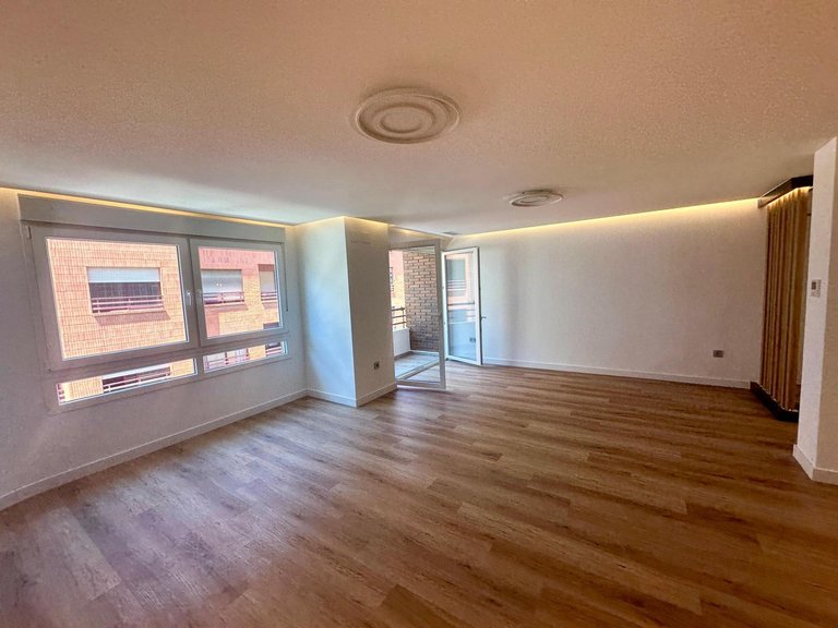 Apartment for Sale in Alicante, Alicante 2