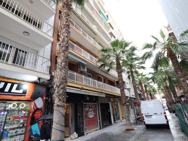 Apartment for Sale in Torrevieja, Alicante 15