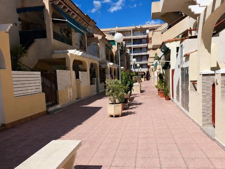 Apartment for Sale in Torrevieja, Alicante 10