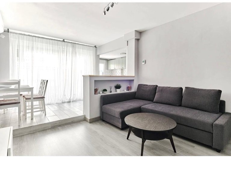 Apartment for Sale in Torrevieja, Alicante 1