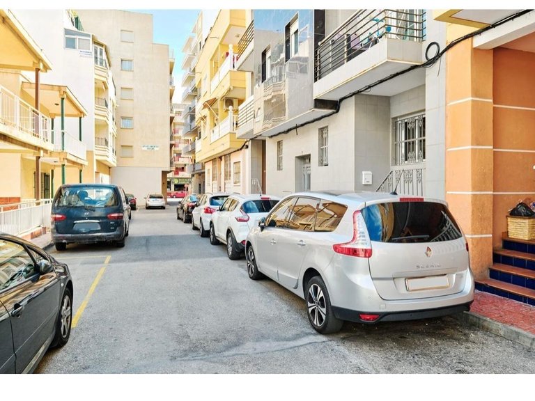 Apartment for Sale in Torrevieja, Alicante 8
