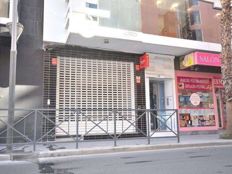 Commercial for Sale in Torrevieja, Alicante 7
