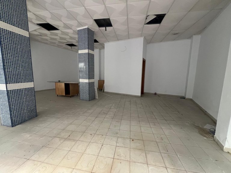 Commercial for Sale in Torrevieja, Alicante 2
