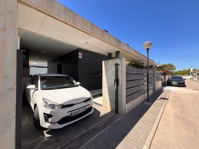 Villa for Sale in Orihuela Costa, Alicante 8