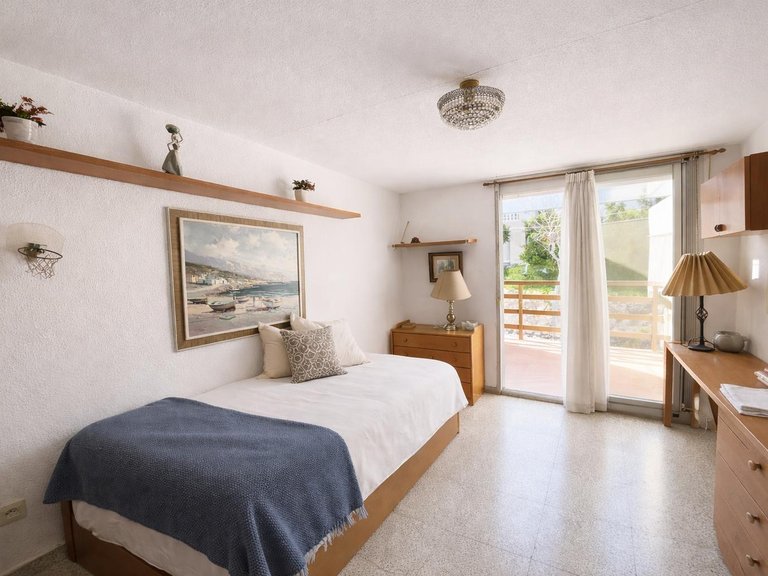 Apartment for Sale in San Juan Playa, Alicante 10