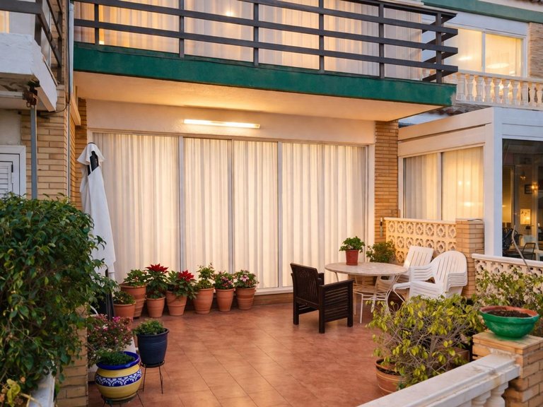Apartment for Sale in San Juan Playa, Alicante 2