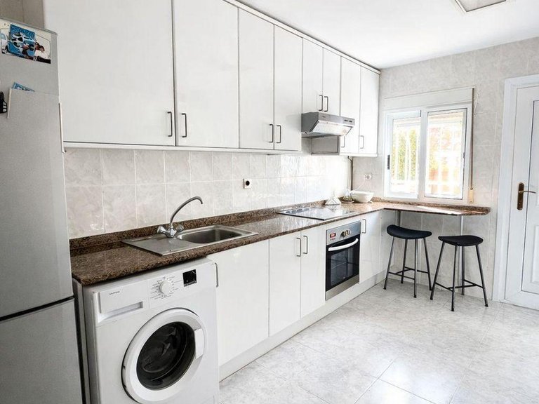 Apartment for Sale in San Juan Playa, Alicante 6