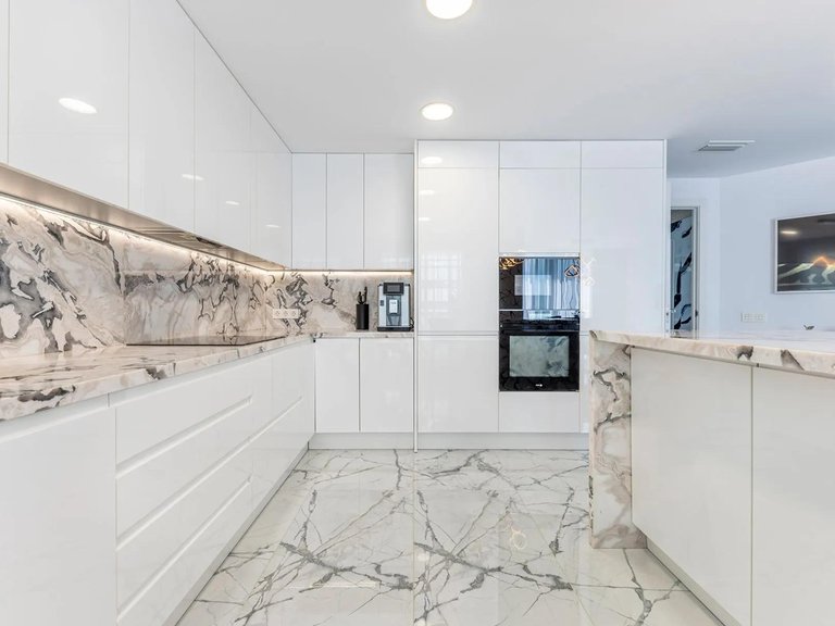 Apartment for Sale in Alicante, Alicante 8