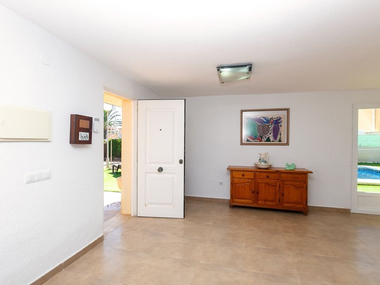 Villa for Sale in Orihuela Costa, Alicante 7
