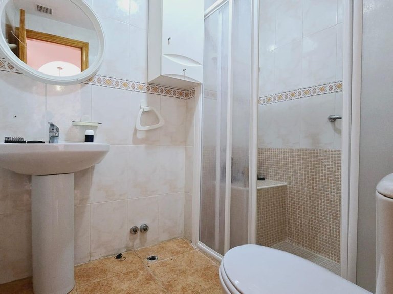 Apartment for Sale in Torrevieja, Alicante 13