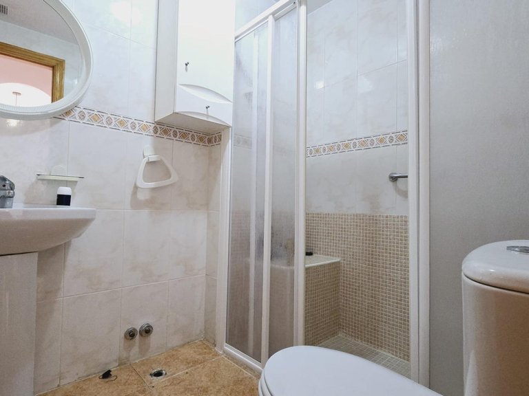 Apartment for Sale in Torrevieja, Alicante 14
