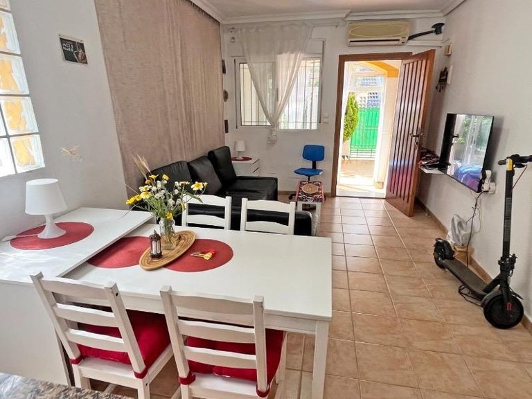 Apartment for Sale in Guardamar Del Segura, Alicante 5