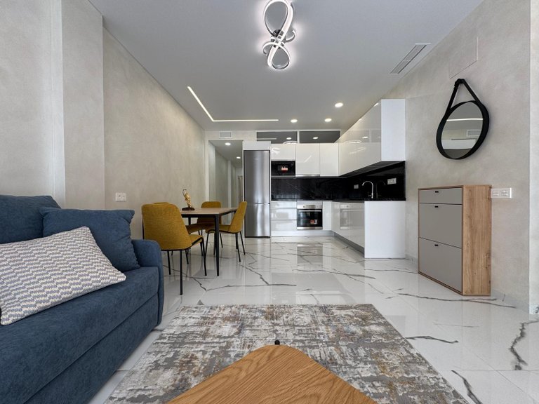 Apartment for Sale in Torrevieja, Alicante 6