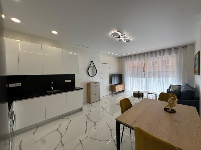Apartment for Sale in Torrevieja, Alicante 7