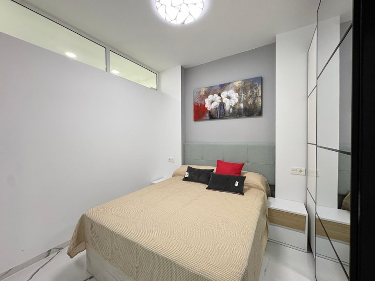 Apartment for Sale in Torrevieja, Alicante 18