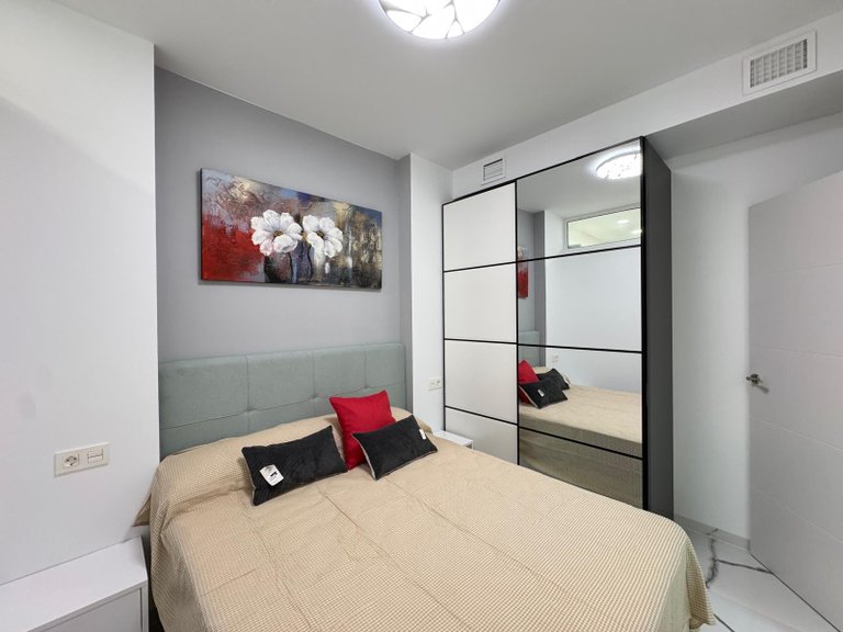 Apartment for Sale in Torrevieja, Alicante 20