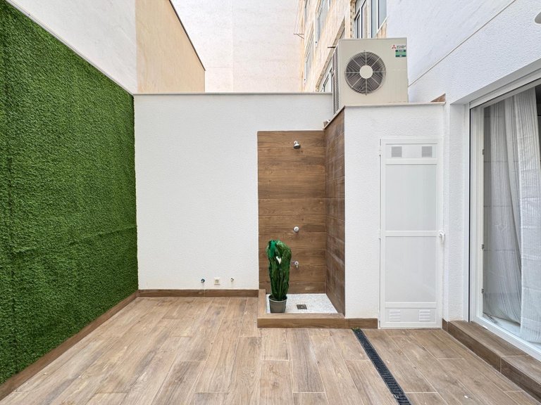 Apartment for Sale in Torrevieja, Alicante 39