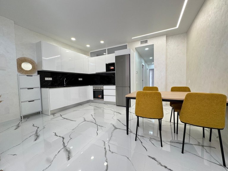 Apartment for Sale in Torrevieja, Alicante 9