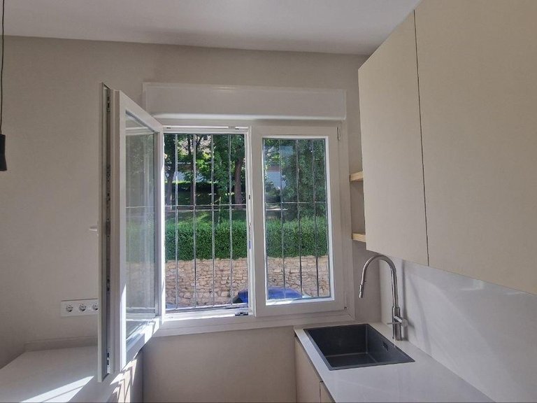 Apartment for Sale in Madrid, Madrid 11