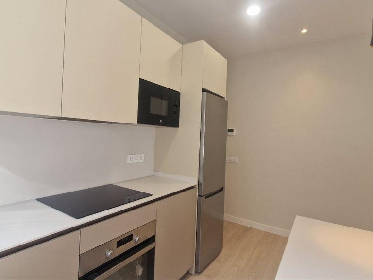 Apartment for Sale in Madrid, Madrid 12