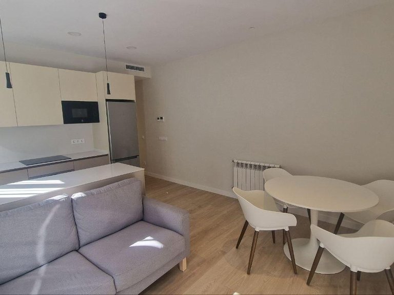 Apartment for Sale in Madrid, Madrid 3