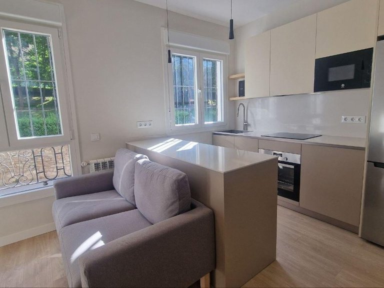 Apartment for Sale in Madrid, Madrid 8