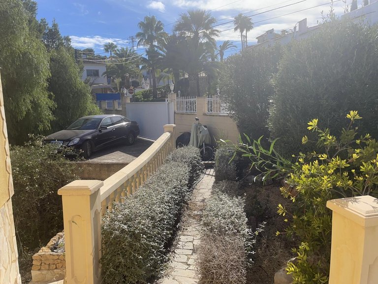Villa for Sale in La Nucía, Alicante 9