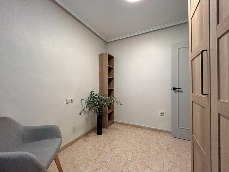 Apartment for Sale in Torrevieja, Alicante 5