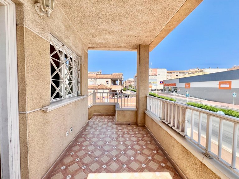 Villa for Sale in Torrevieja, Alicante 18