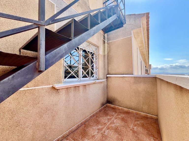 Villa for Sale in Torrevieja, Alicante 29