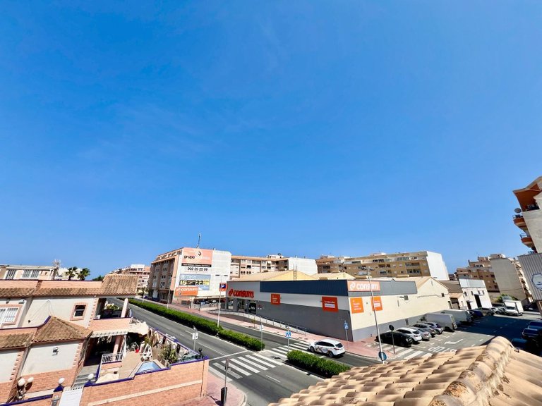 Villa for Sale in Torrevieja, Alicante 32