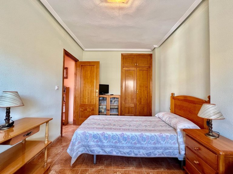 Villa for Sale in Torrevieja, Alicante 44
