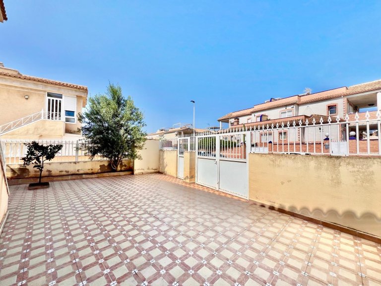 Villa for Sale in Torrevieja, Alicante 5
