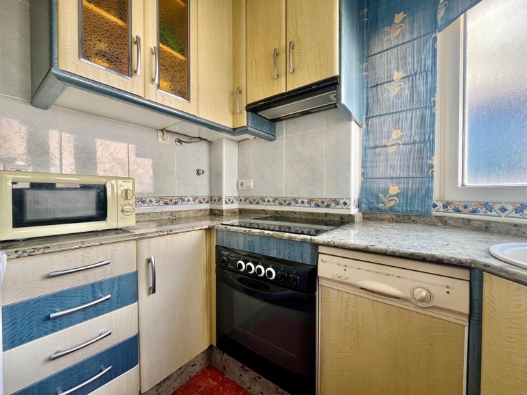 Apartment for Sale in Torrevieja, Alicante 10