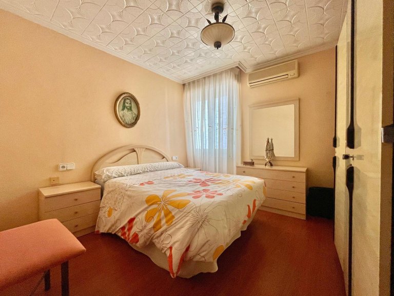 Apartment for Sale in Torrevieja, Alicante 11