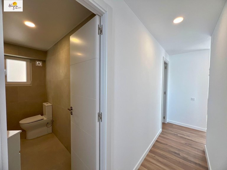 Apartment for Sale in Manises, Valencia 12