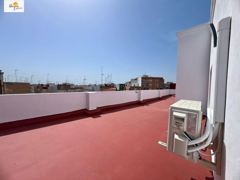 Apartment for Sale in Manises, Valencia 4