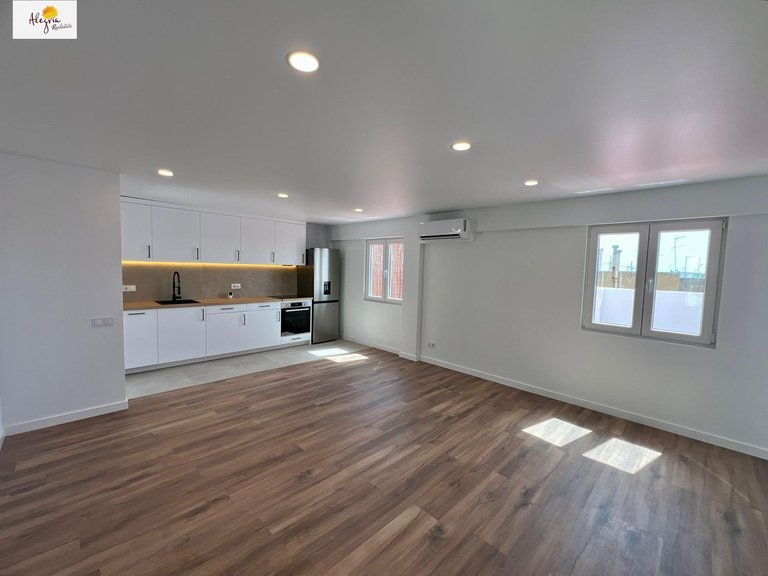 Apartment for Sale in Manises, Valencia 7