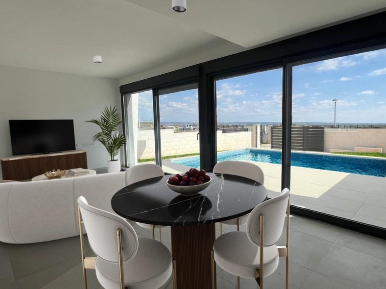 Villa for Sale in Gran Alacant, Alicante 5