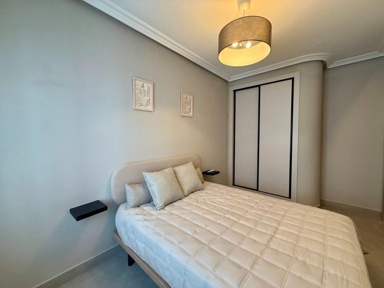 Apartment for Sale in Torrevieja, Alicante 19