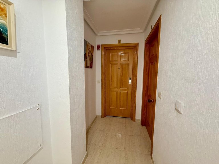 Apartment for Sale in Torrevieja, Alicante 32