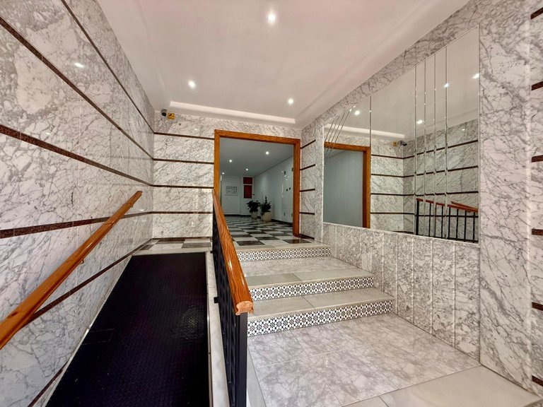 Apartment for Sale in Torrevieja, Alicante 34