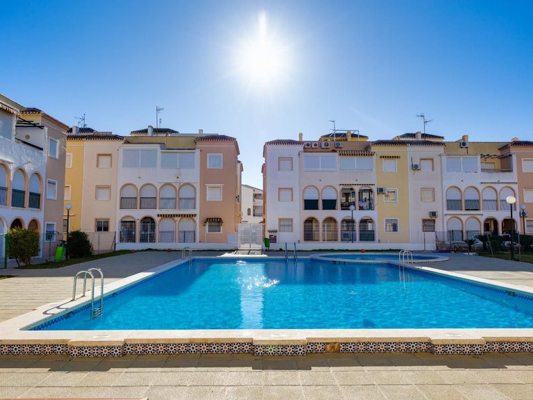 Villa for Sale in Torrevieja, Alicante 1