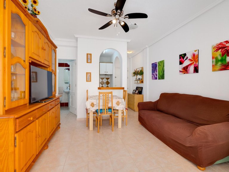 Villa for Sale in Torrevieja, Alicante 3
