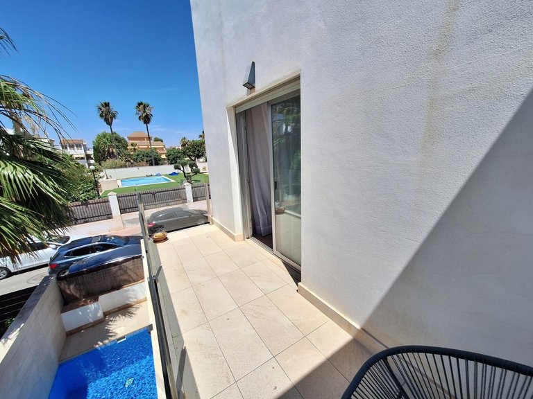 Villa for Sale in Torrevieja, Alicante 34