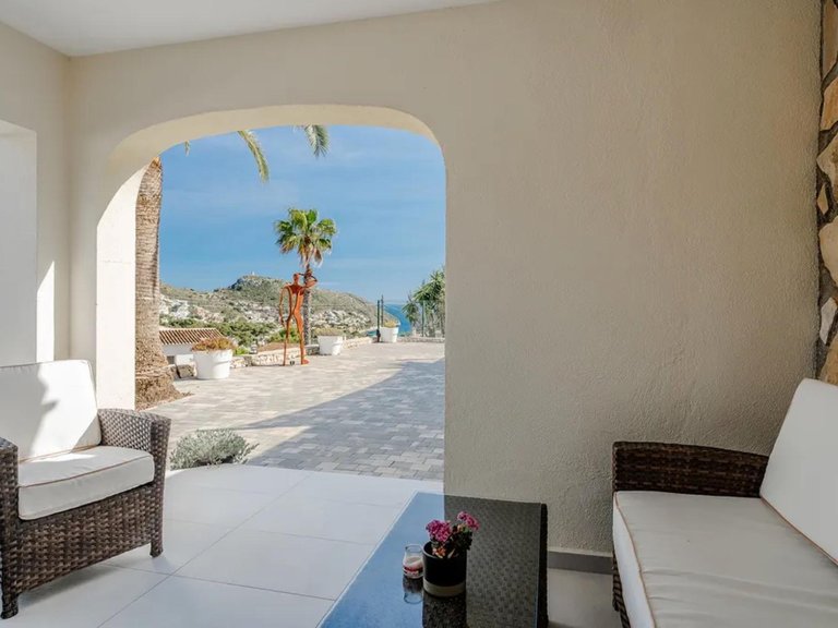 Villa for Sale in Moraira, Alicante 12