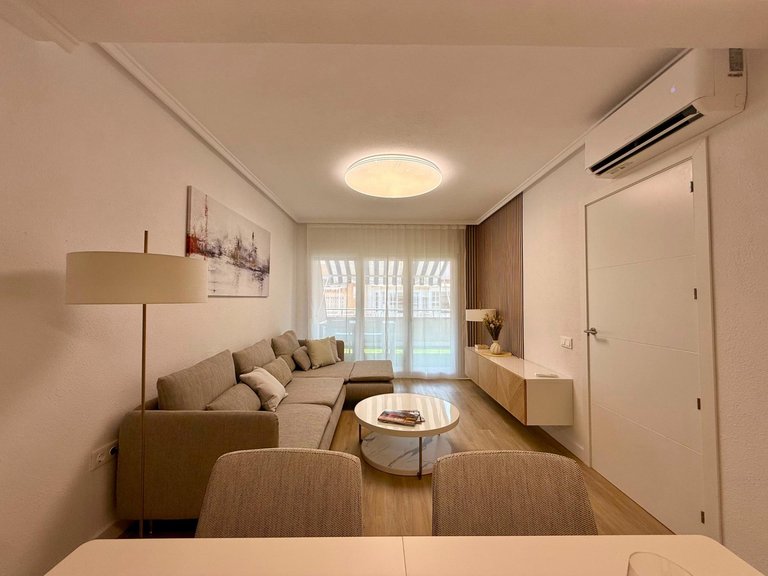 Penthouse for Sale in Torrevieja, Alicante 16